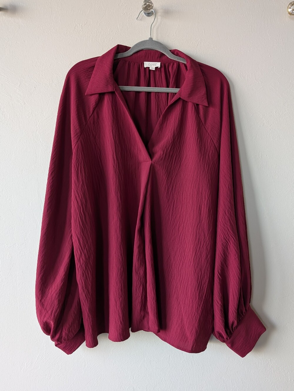 Oddy Maroon V-neck Collared Balloon Sleeve Blouse Size 2XL Boxy Flowy